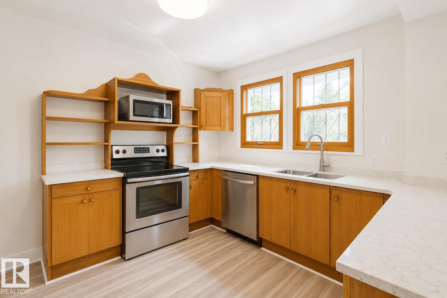 10438 133 Street Nw Property Photo 16