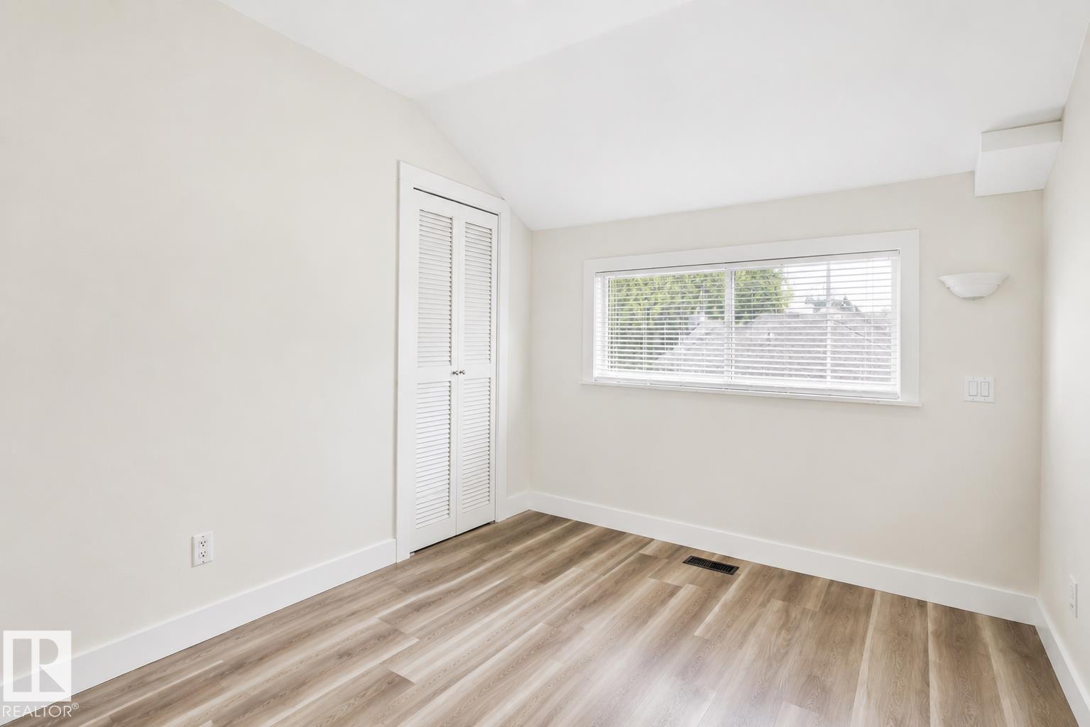 10438 133 Street Nw Property Photo 21