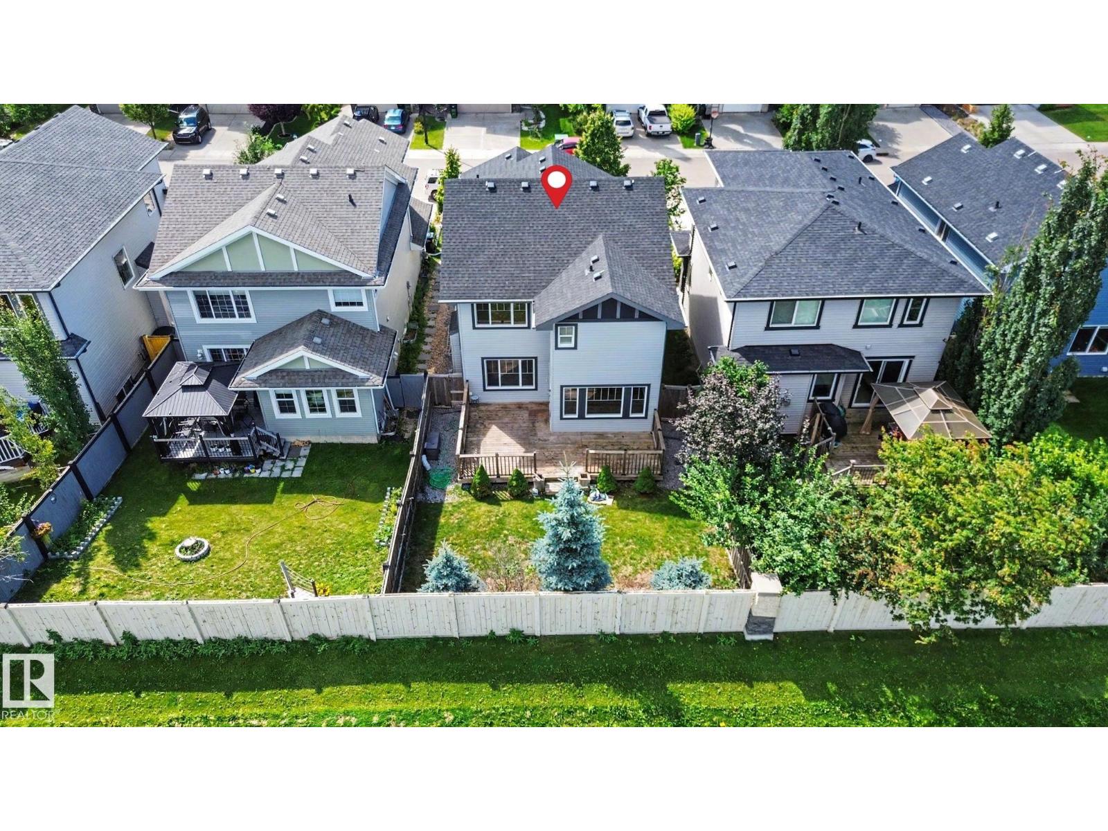 15868 10 Av Sw Property Photo 67