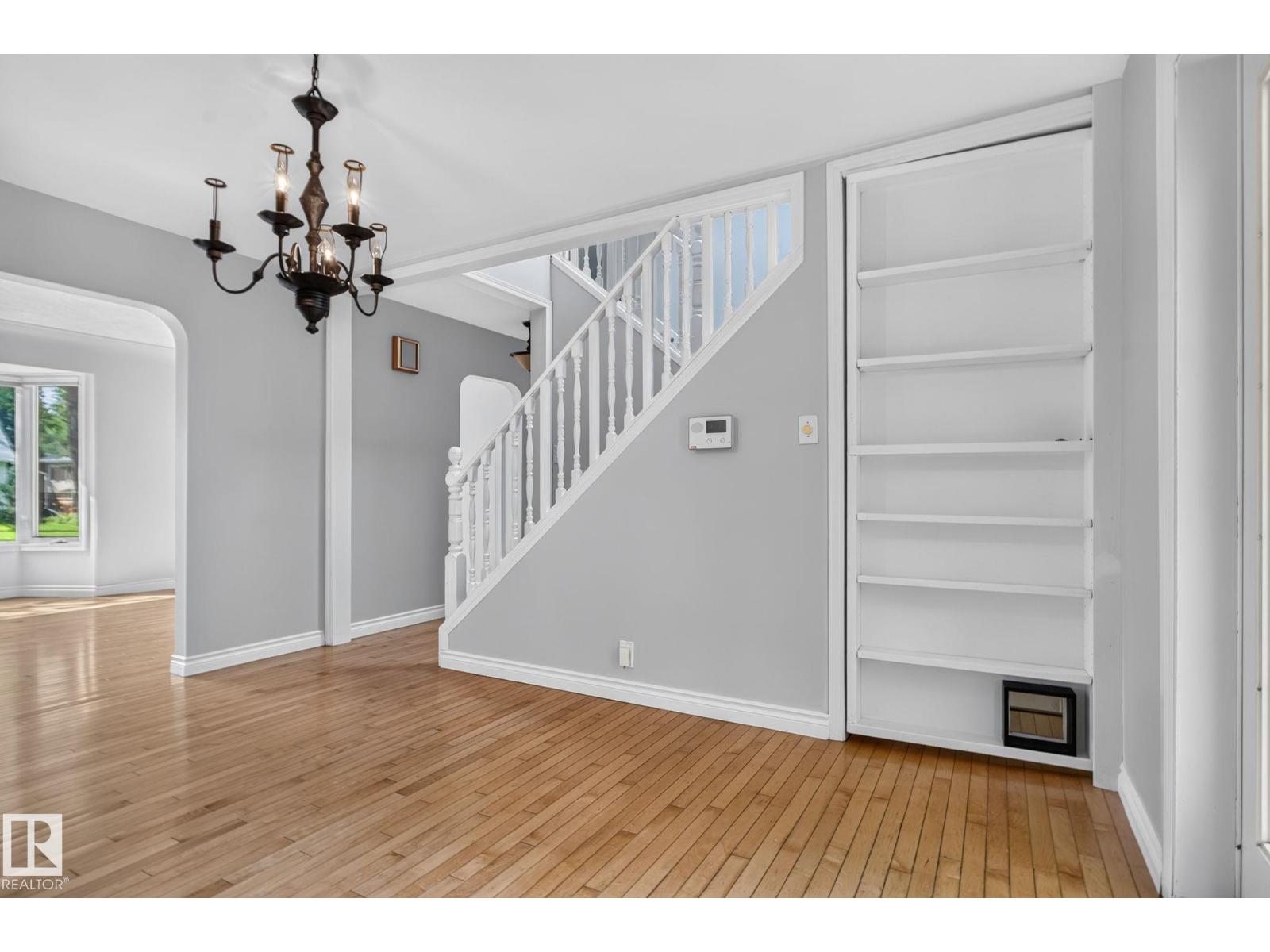 10508 67 Av Nw Nw Property Photo 14