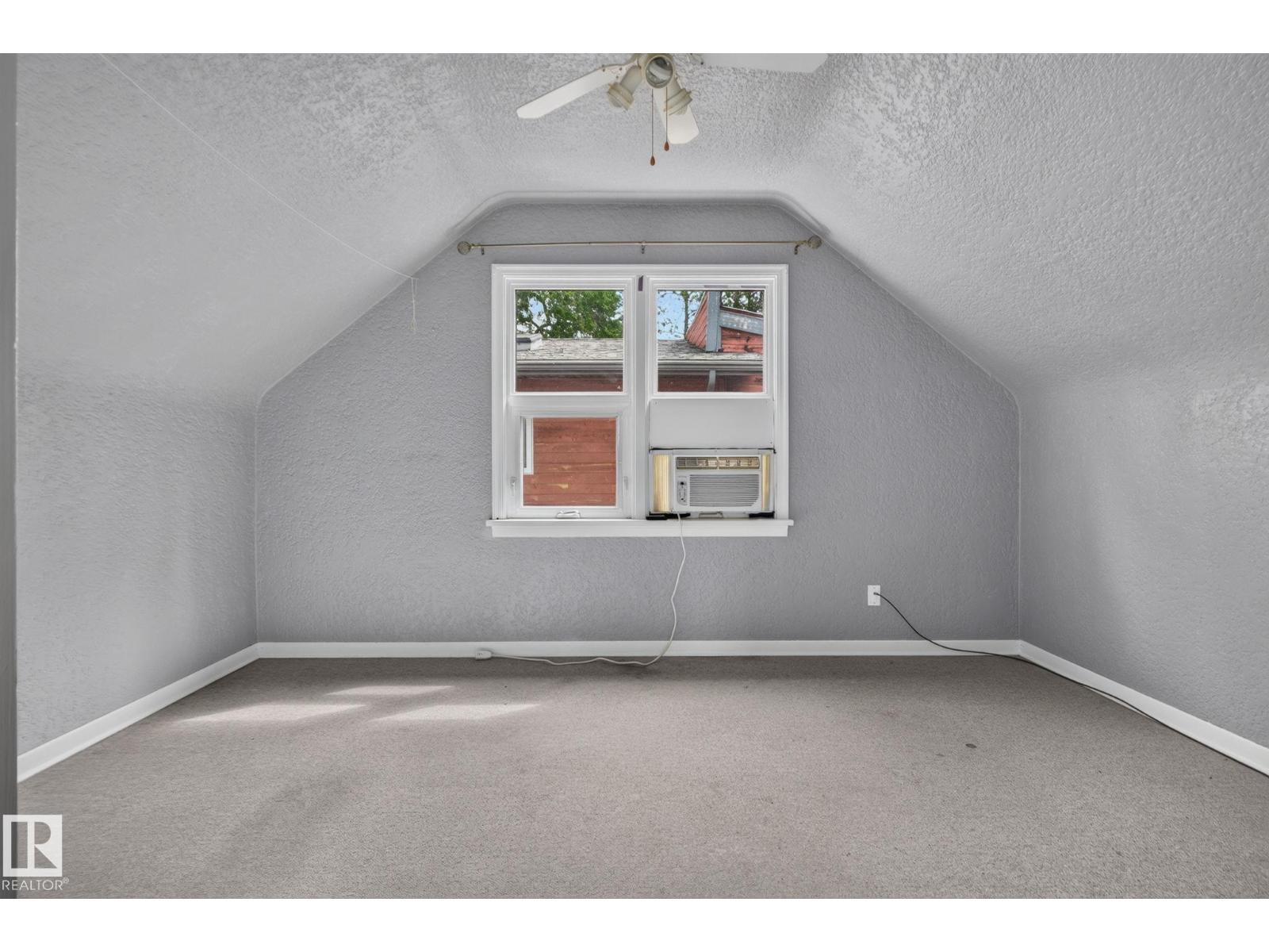 10508 67 Av Nw Nw Property Photo 27