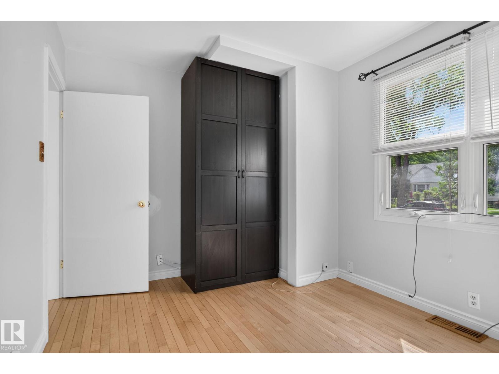 10508 67 Av Nw Nw Property Photo 35
