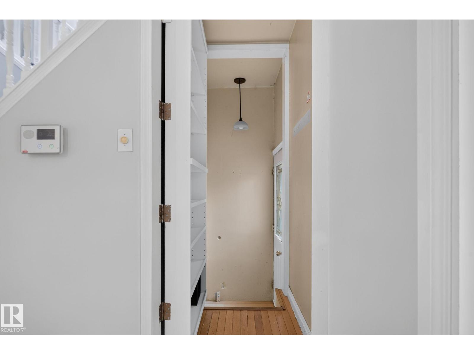 10508 67 Av Nw Nw Property Photo 36