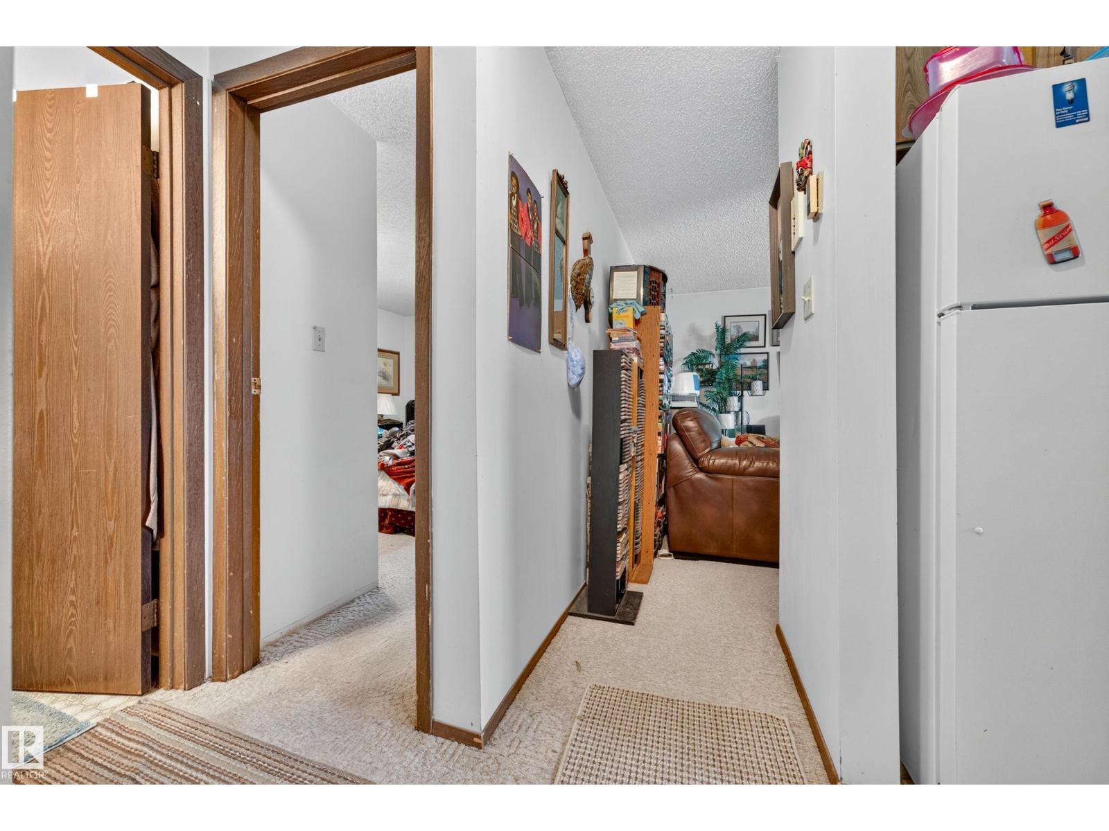 #206 10842 107 St Nw Property Photo 5