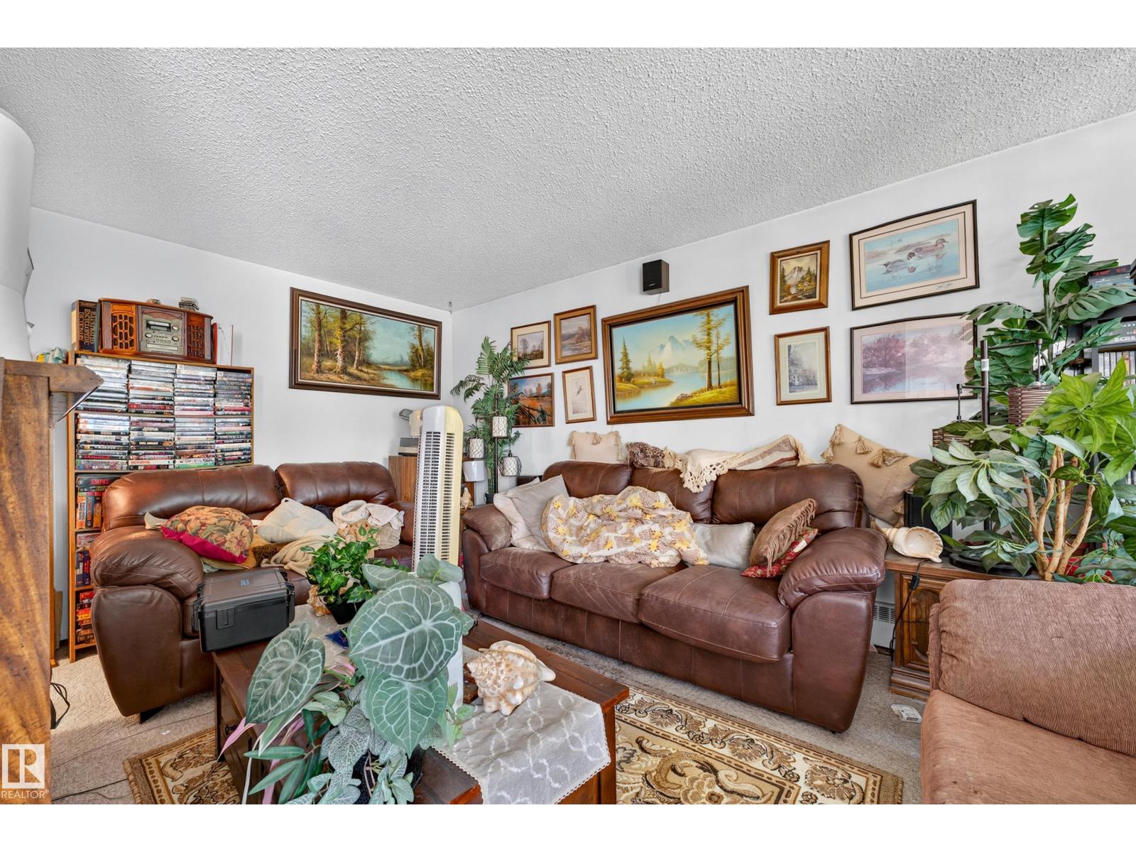 #206 10842 107 St Nw Property Photo 11