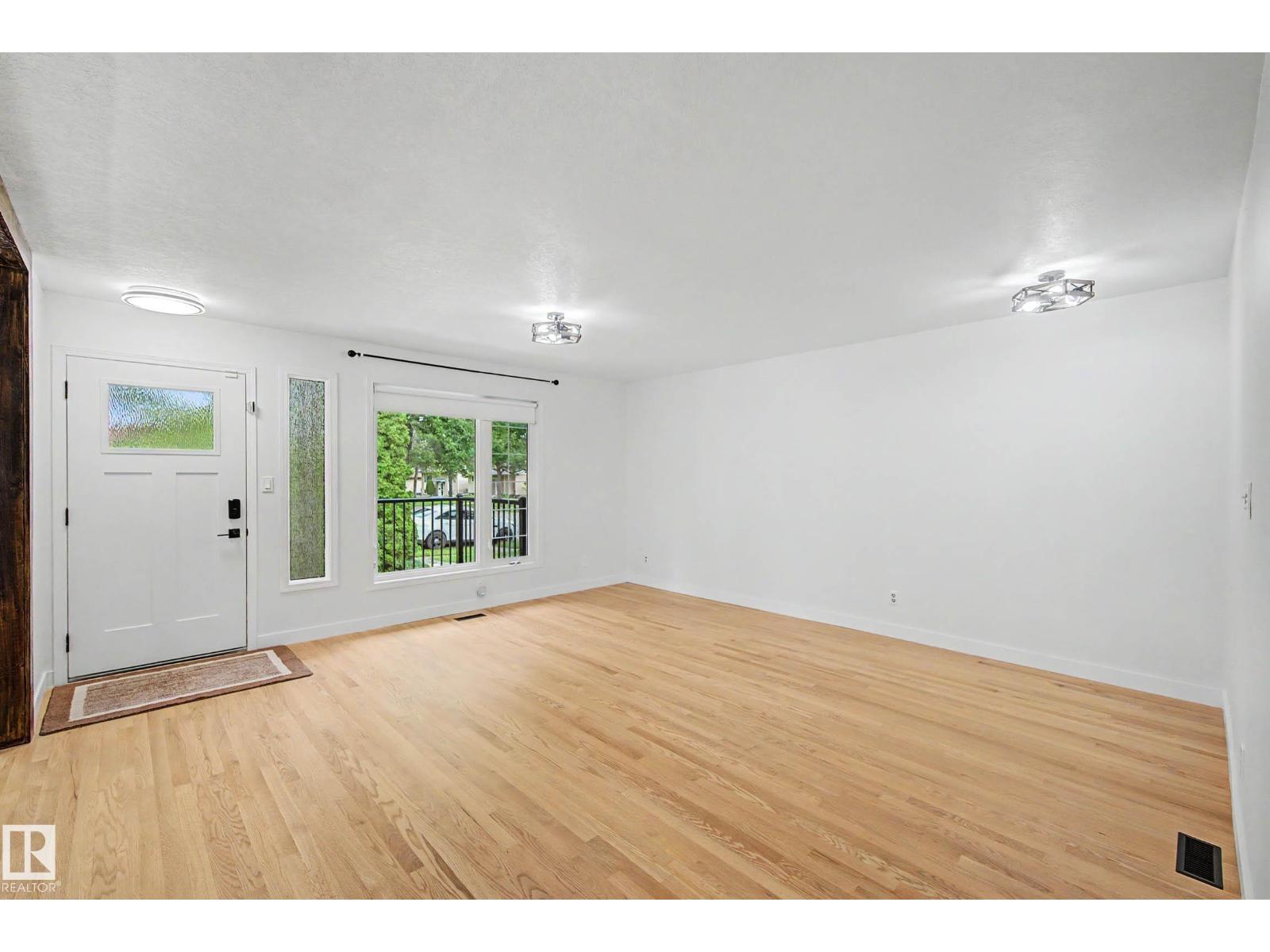 160 Mission Av Property Photo 9