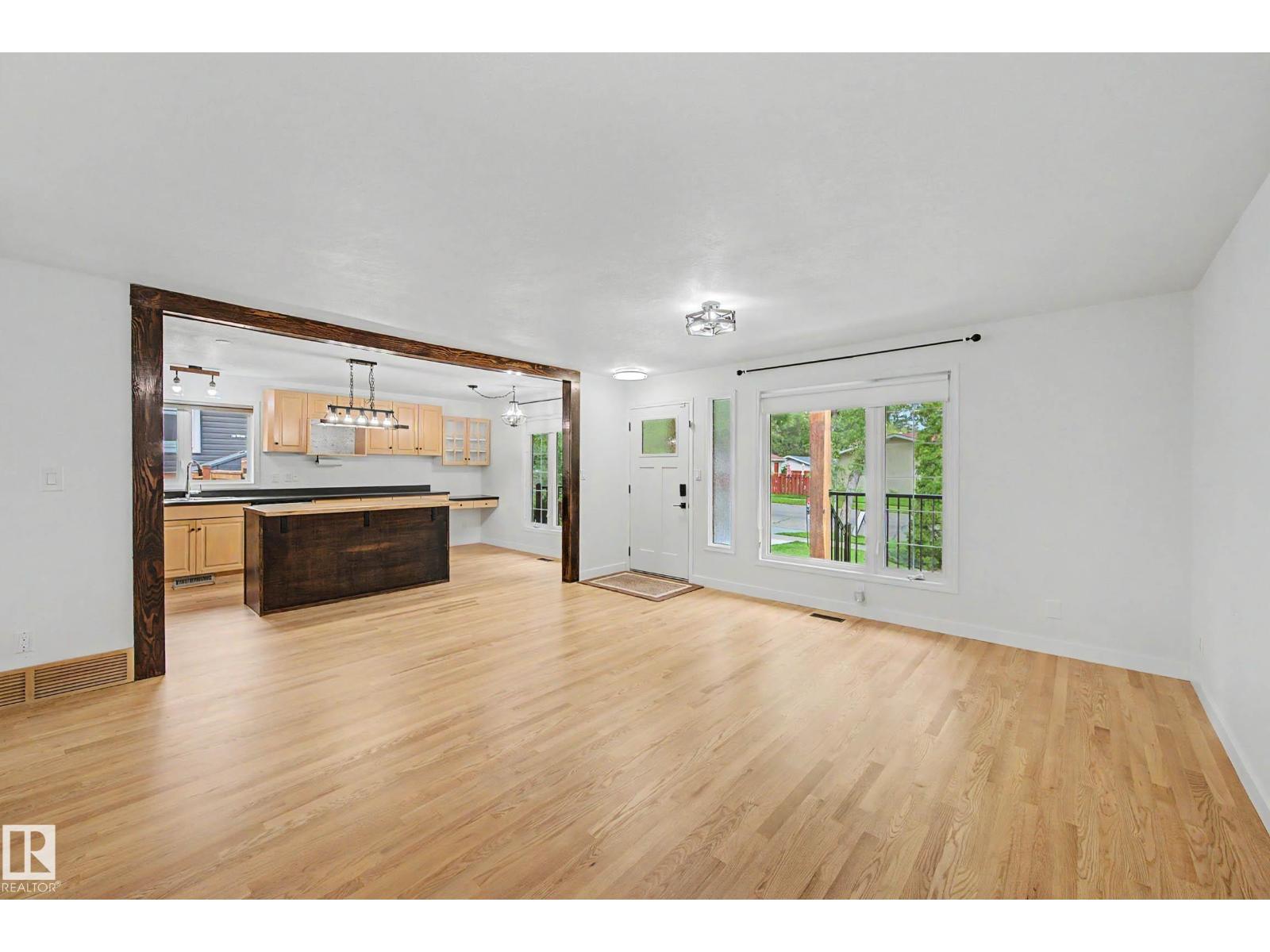 160 Mission Av Property Photo 10