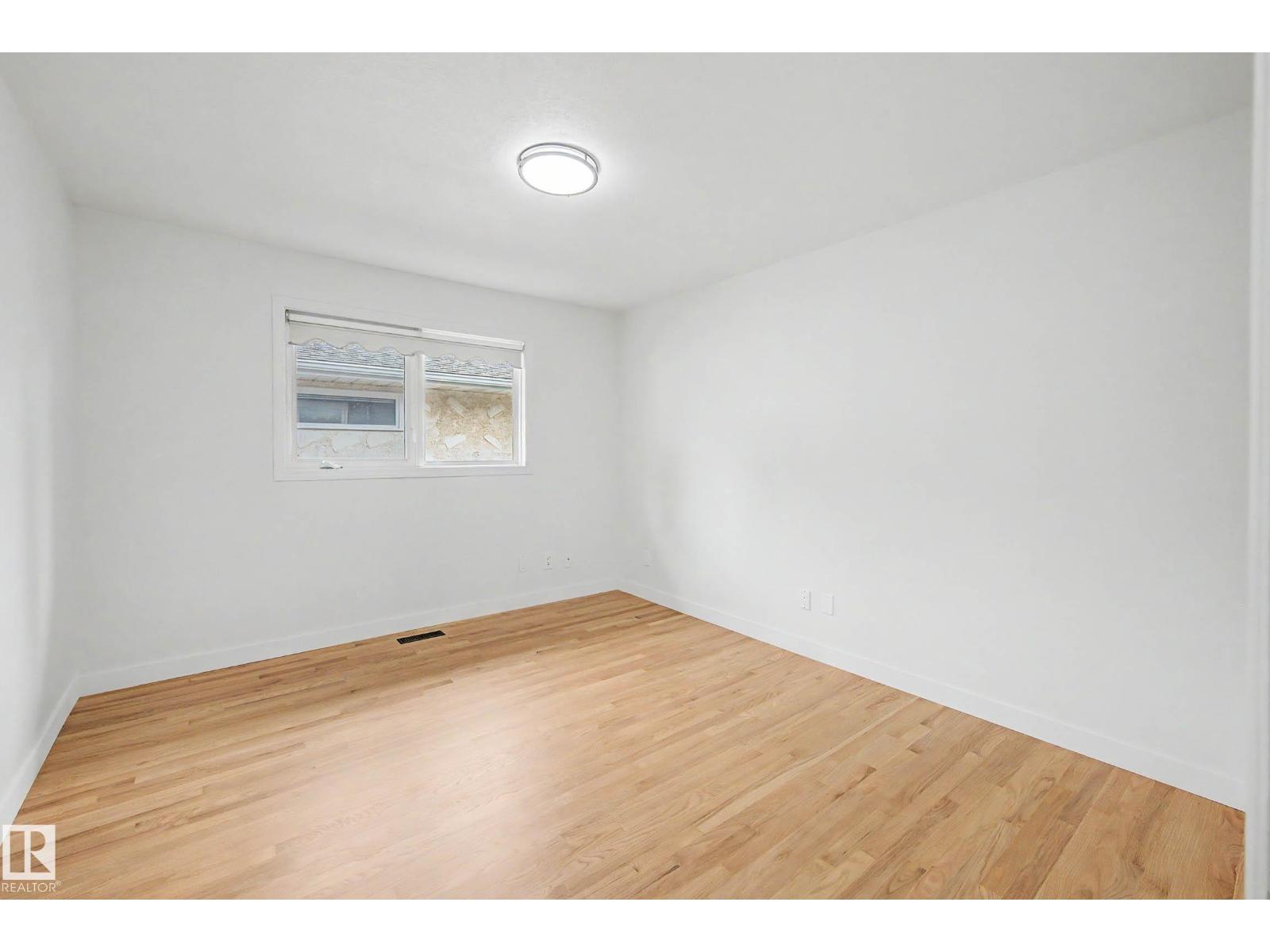 160 Mission Av Property Photo 25