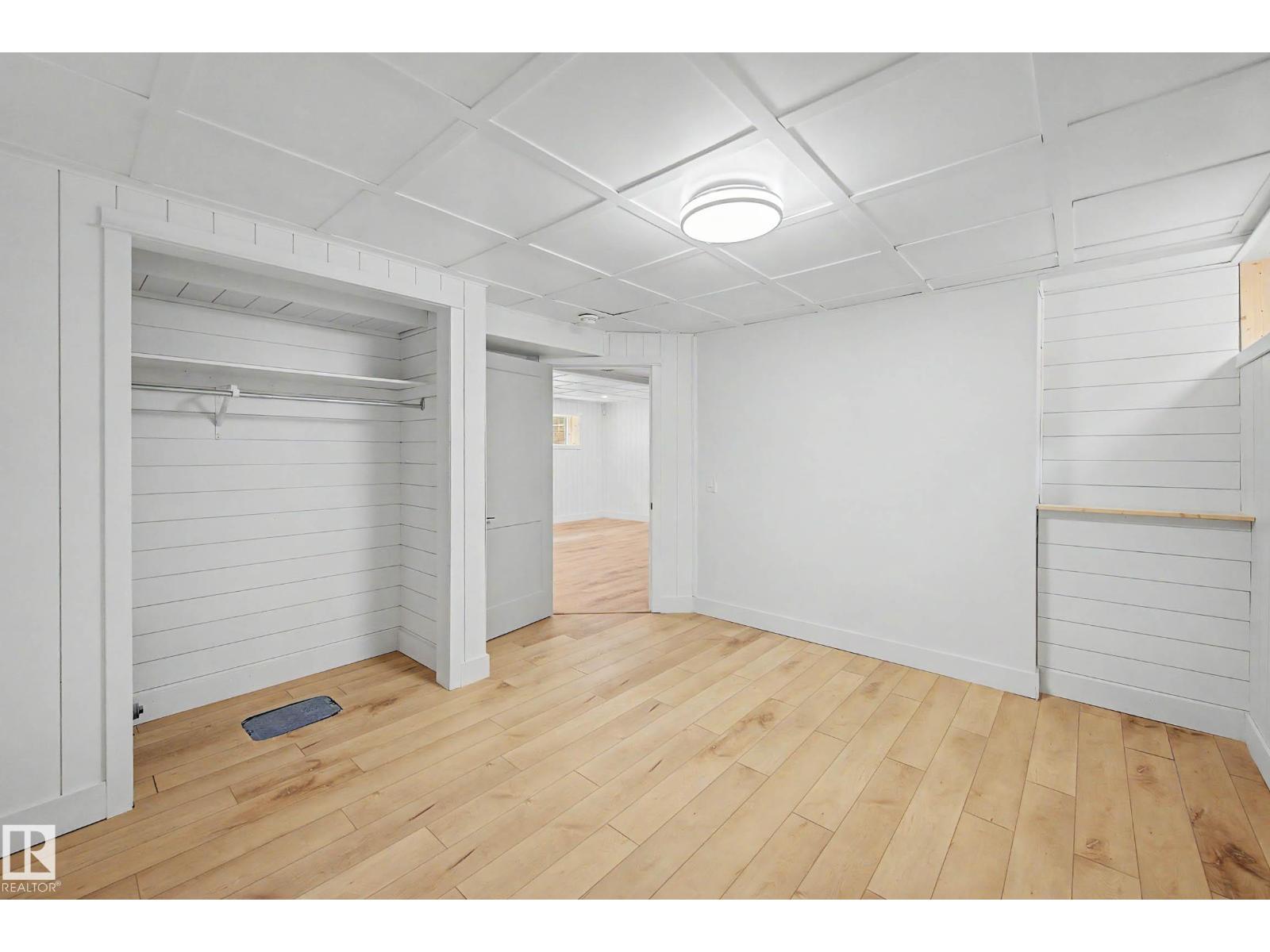 160 Mission Av Property Photo 36