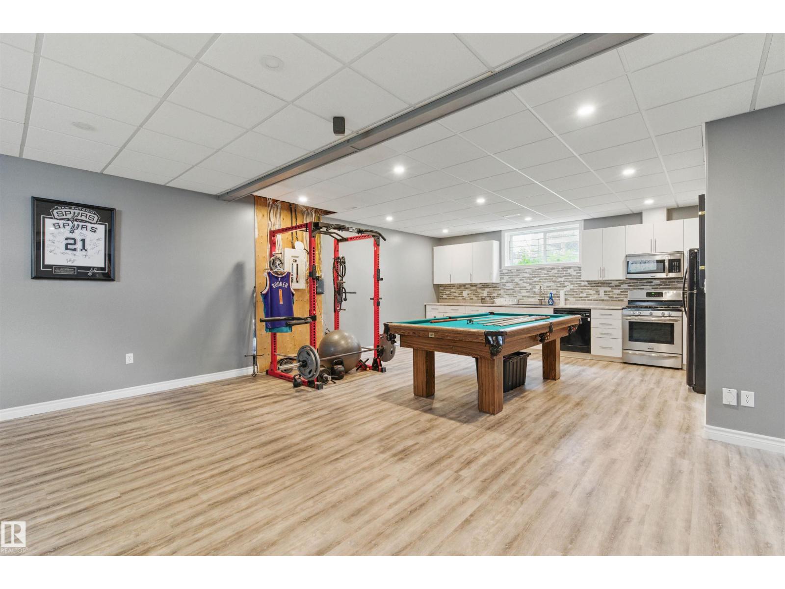 9716 160 St Nw Property Photo 15
