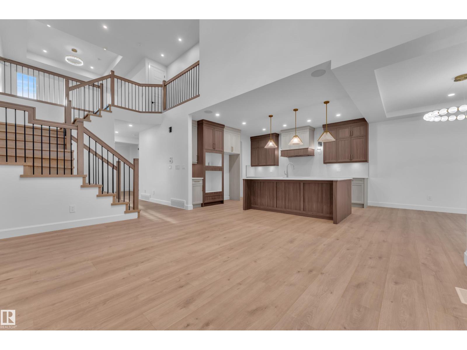 51 Meadowgrove Lane Property Photo 12