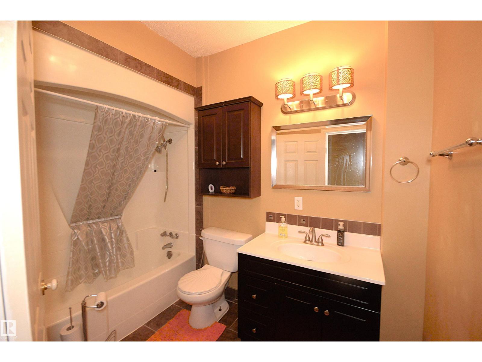 4802 50 St Property Photo 19