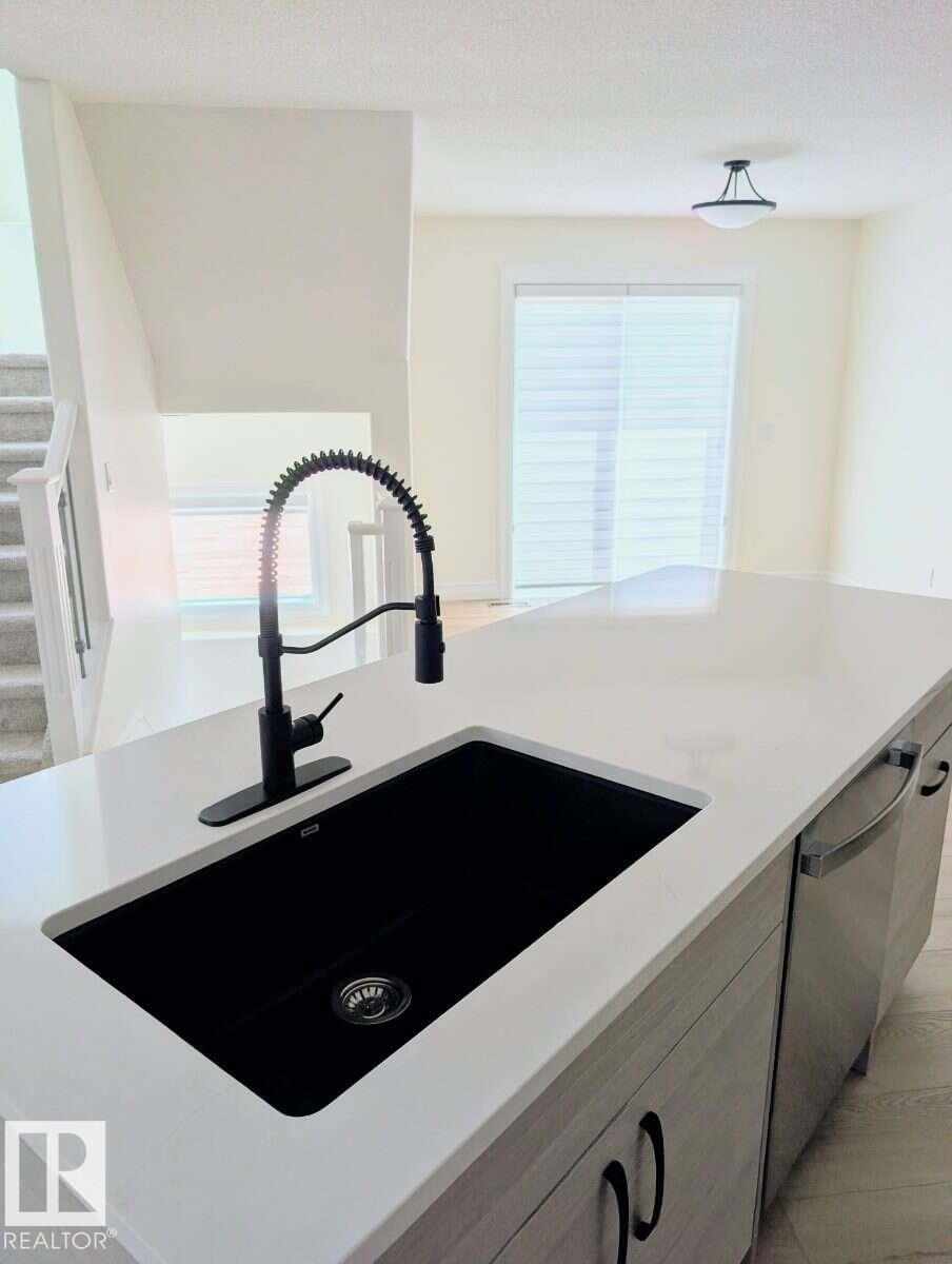 1236 Westerra Cr Property Photo 14