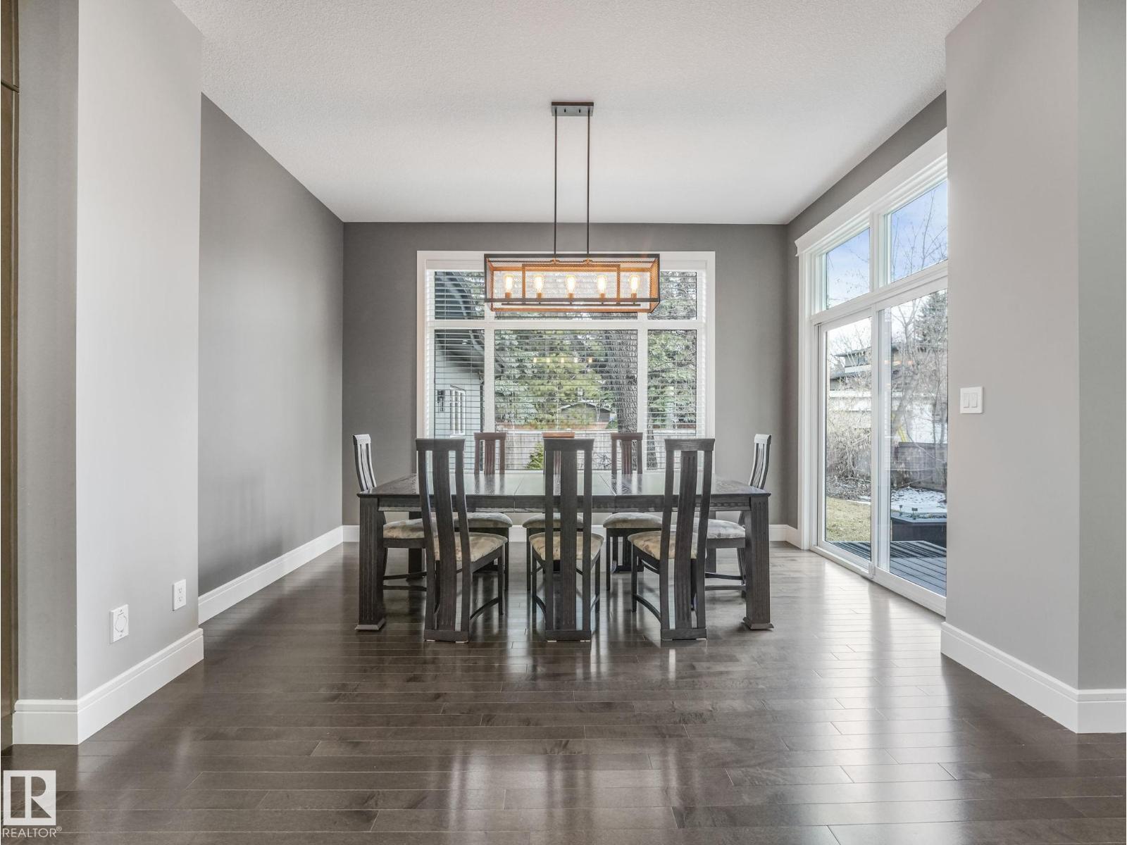 8927 120 St Nw Property Photo 16