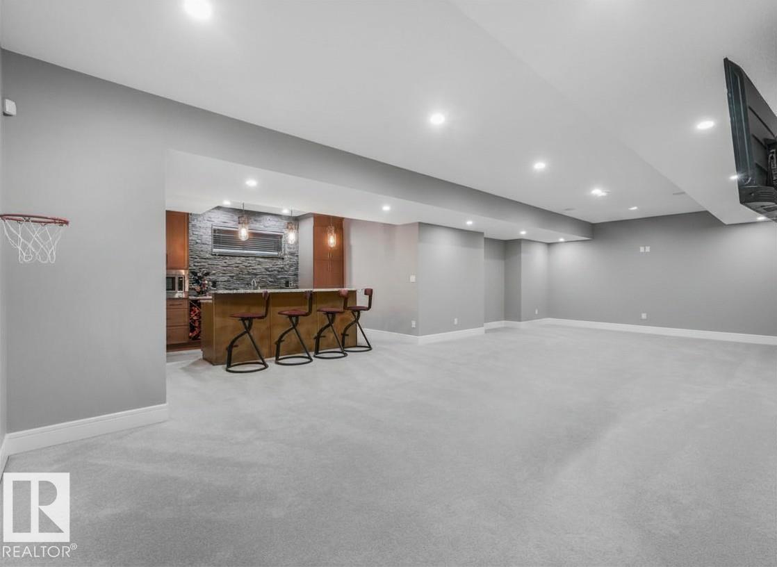 8927 120 St Nw Property Photo 37