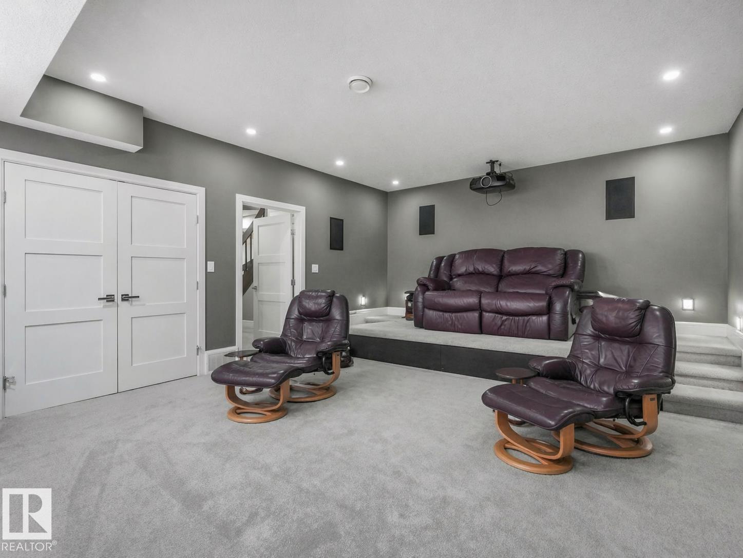 8927 120 St Nw Property Photo 41