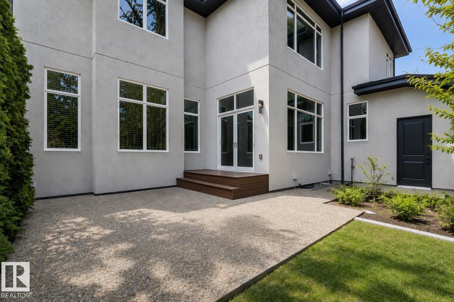 8927 120 St Nw Property Photo 44