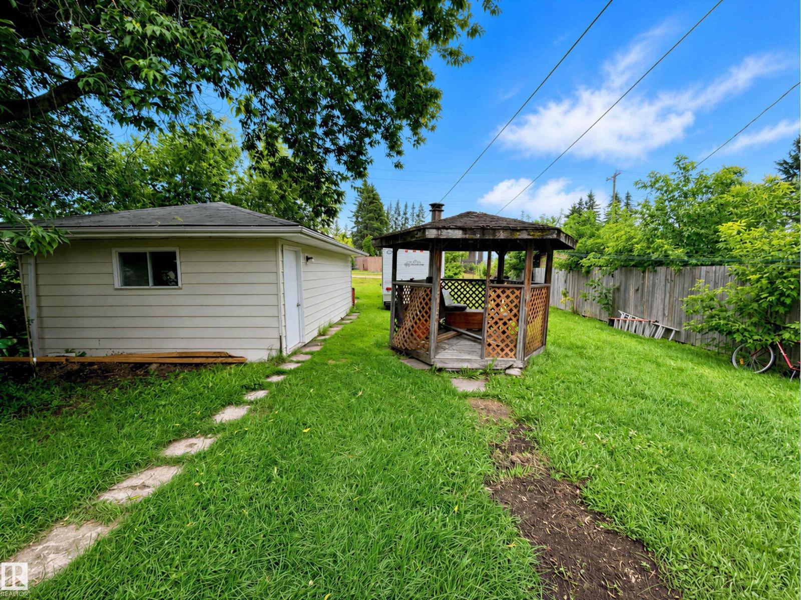 4809 52 St Property Photo 22