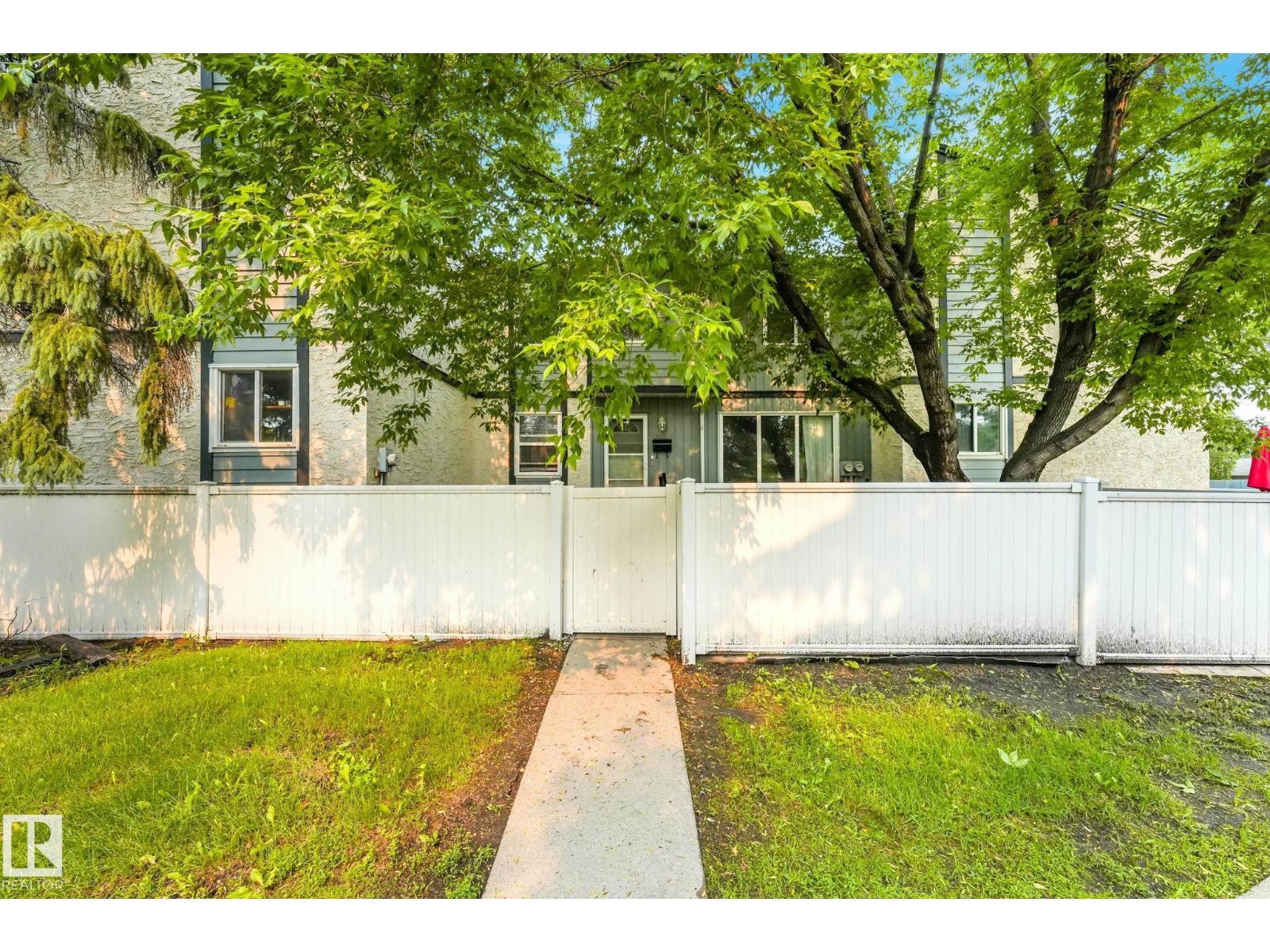 203b Homestead Cr Nw Property Photo 24