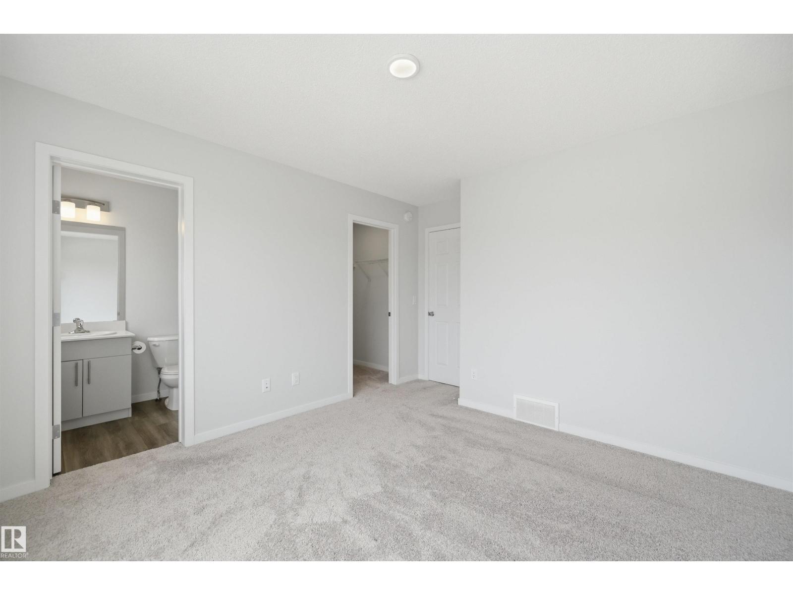 19112 22 Av Nw Property Photo 18