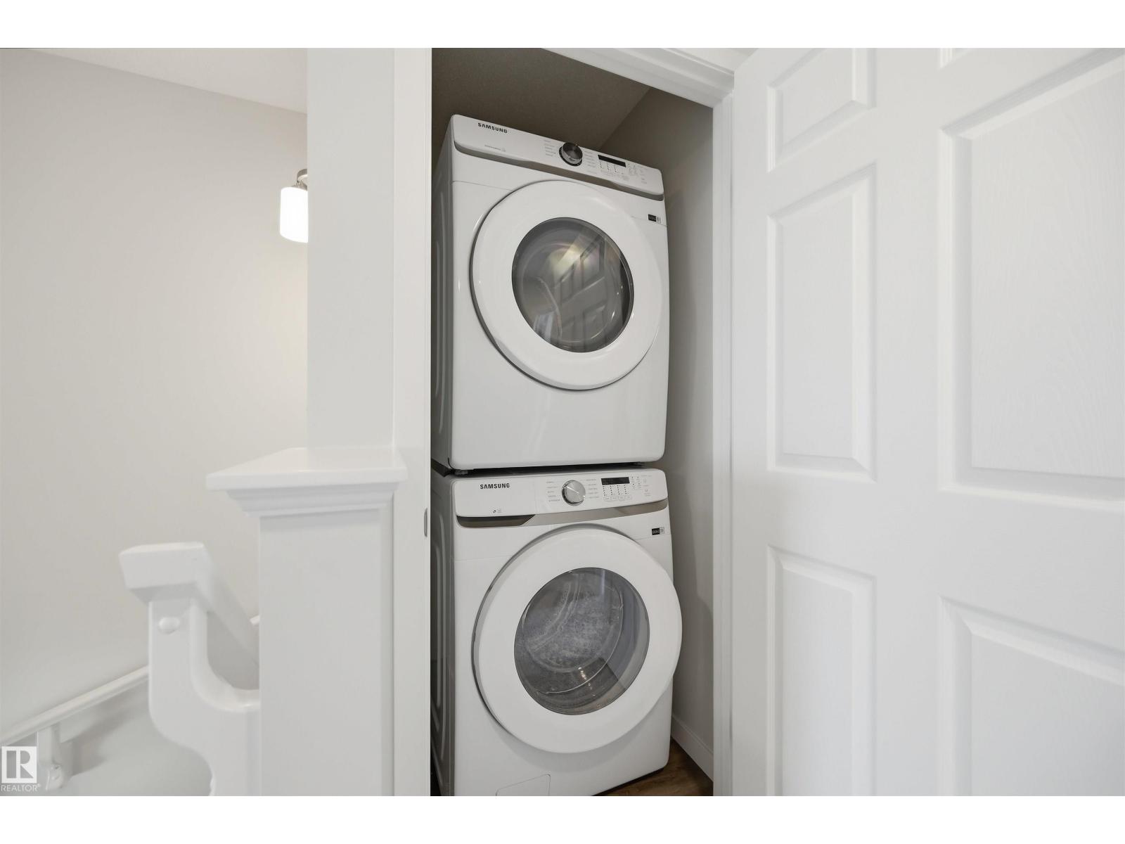 19112 22 Av Nw Property Photo 22
