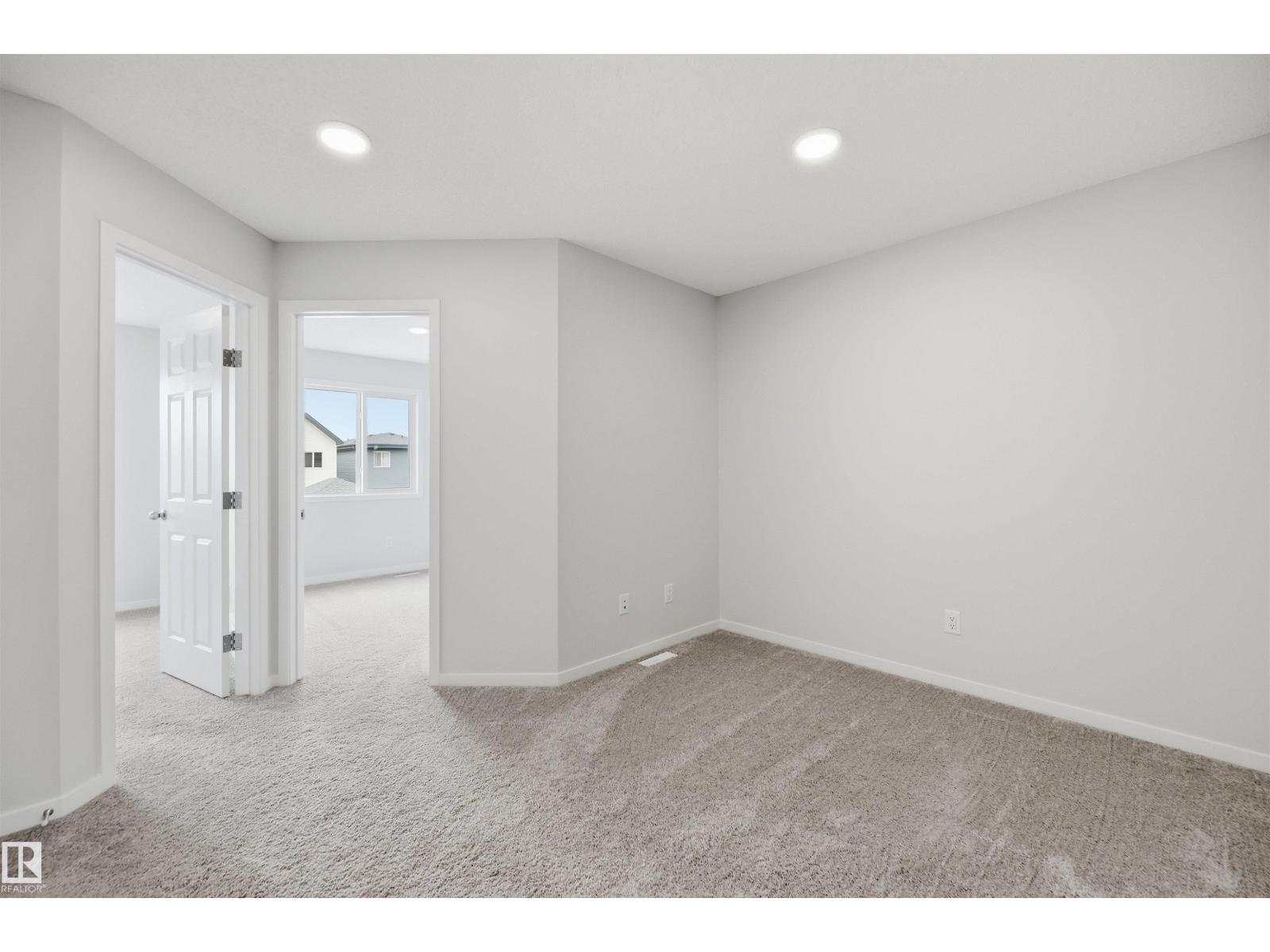 19112 22 Av Nw Property Photo 23