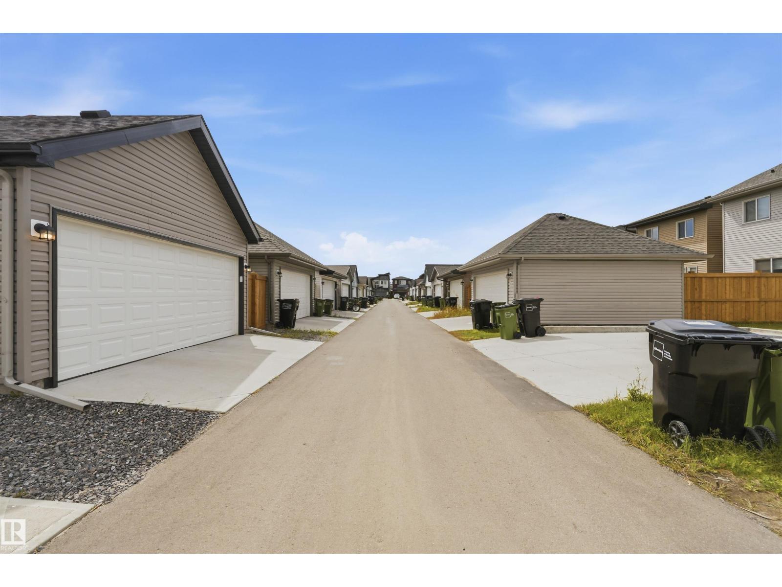19112 22 Av Nw Property Photo 39
