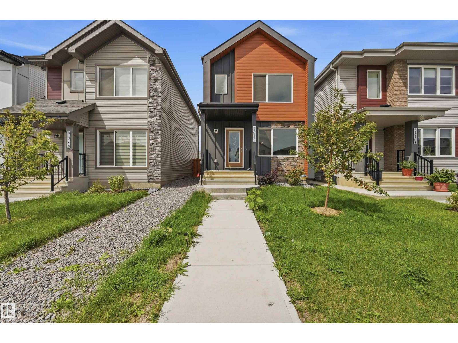 19112 22 Av Nw Property Photo 41