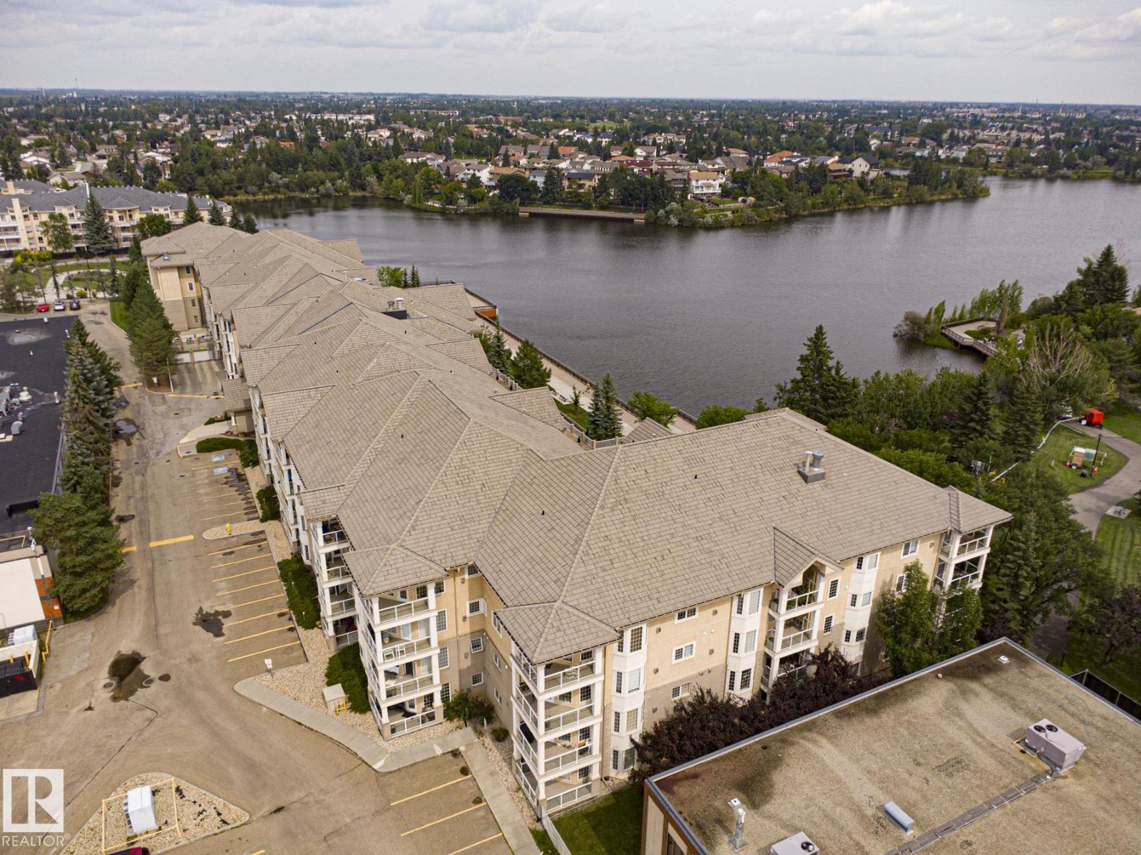 #131 11260 153 Av Nw Property Photo 1