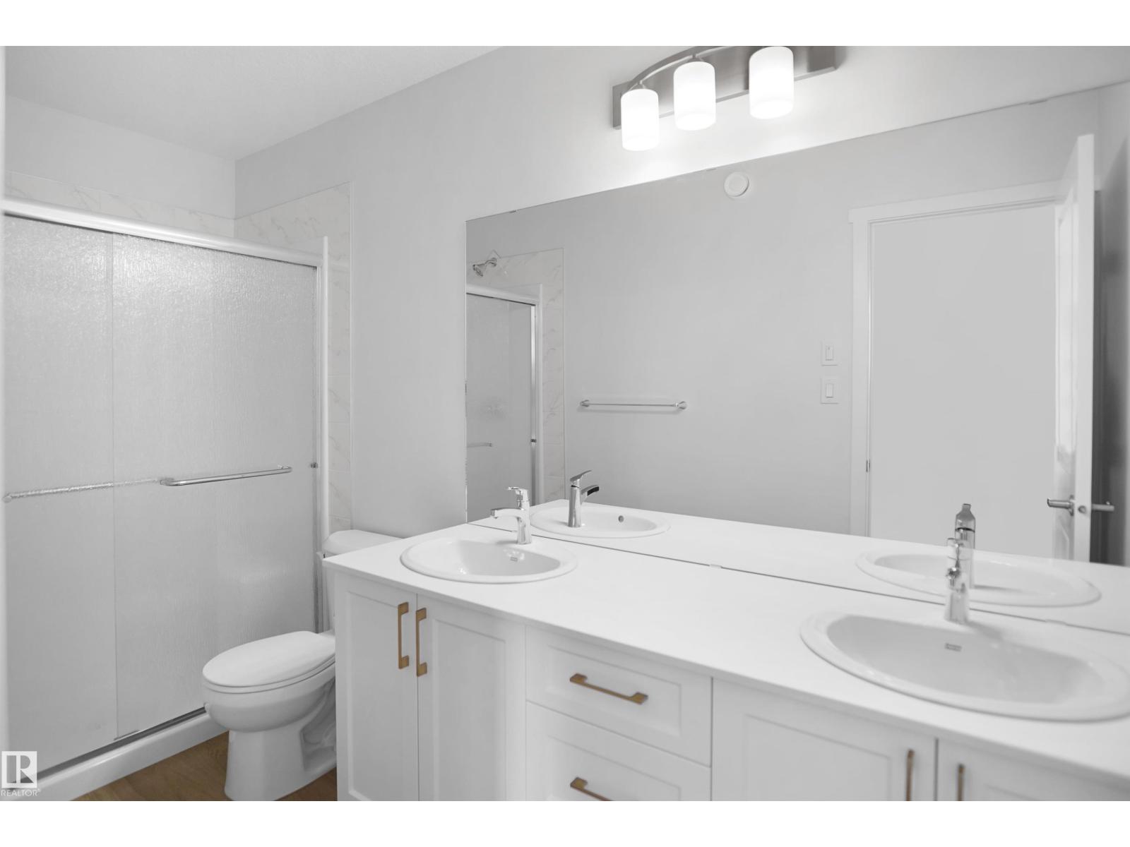 221 Falcon Cr Property Photo 23