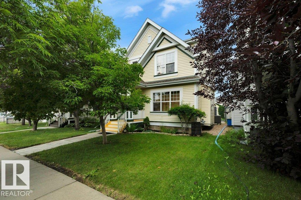 7948 13 AV SW Property Photo 1