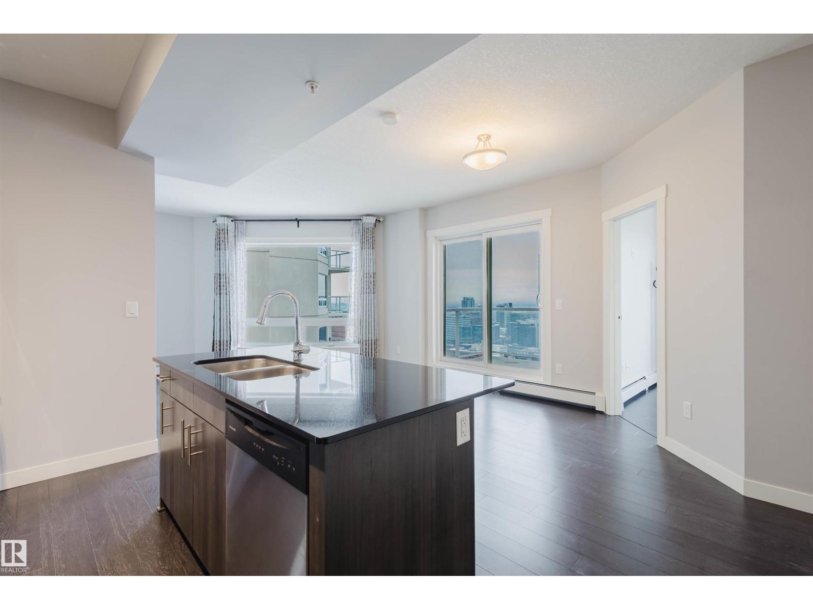 #2207 10226 104 St Nw Property Photo 11