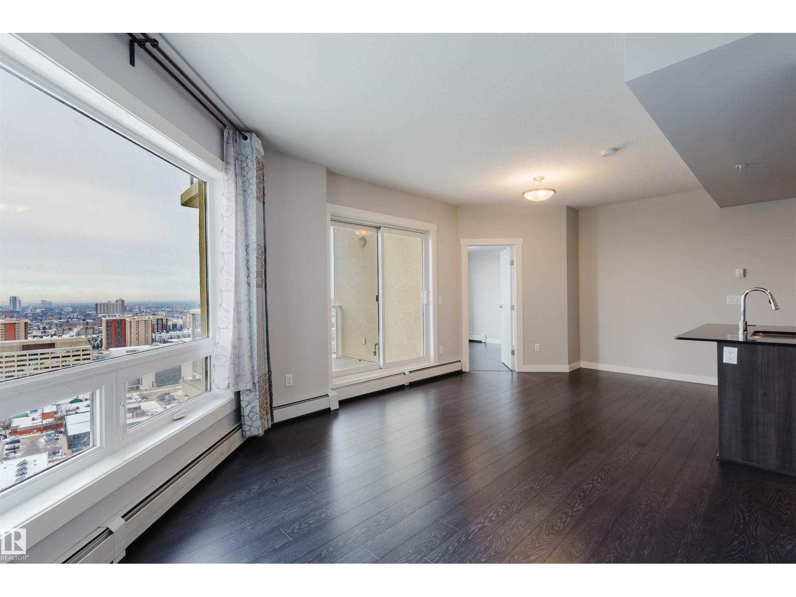 #2207 10226 104 St Nw Property Photo 13