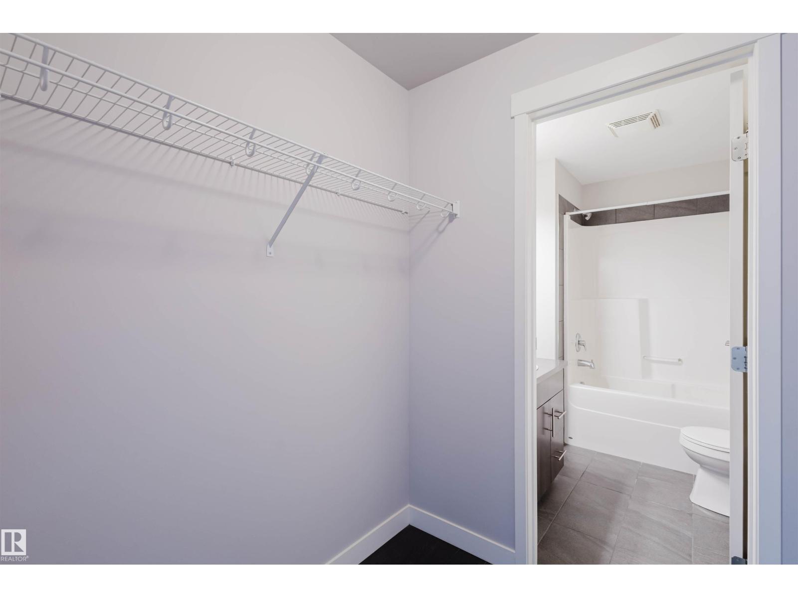 #2207 10226 104 St Nw Property Photo 21
