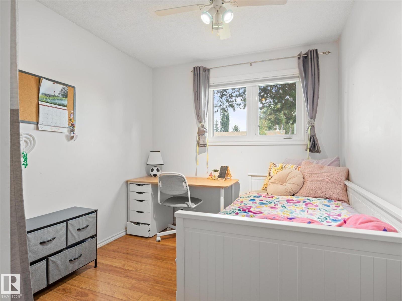 7 Camelot Av Property Photo 16