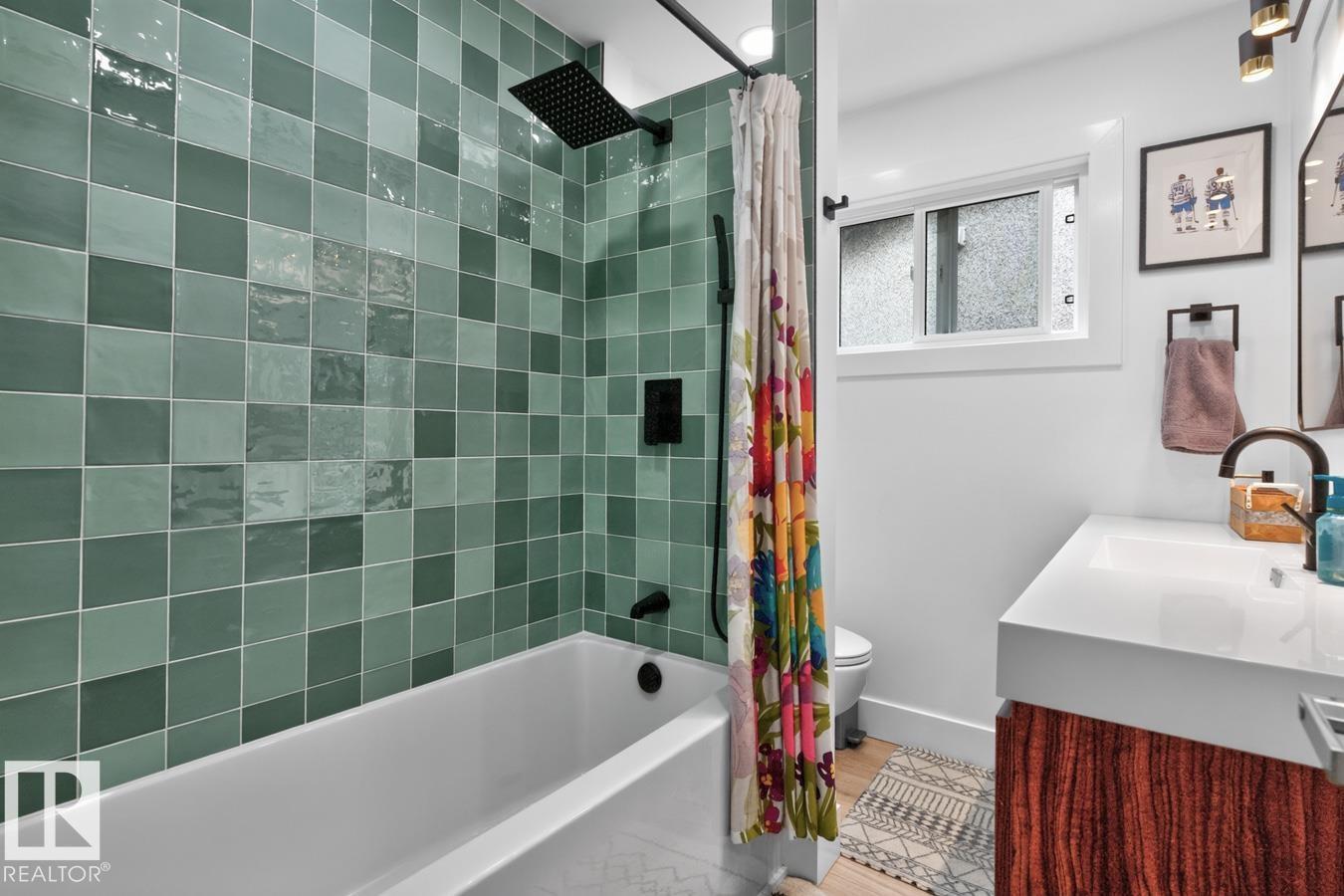 6807 101a Av Nw Property Photo 26