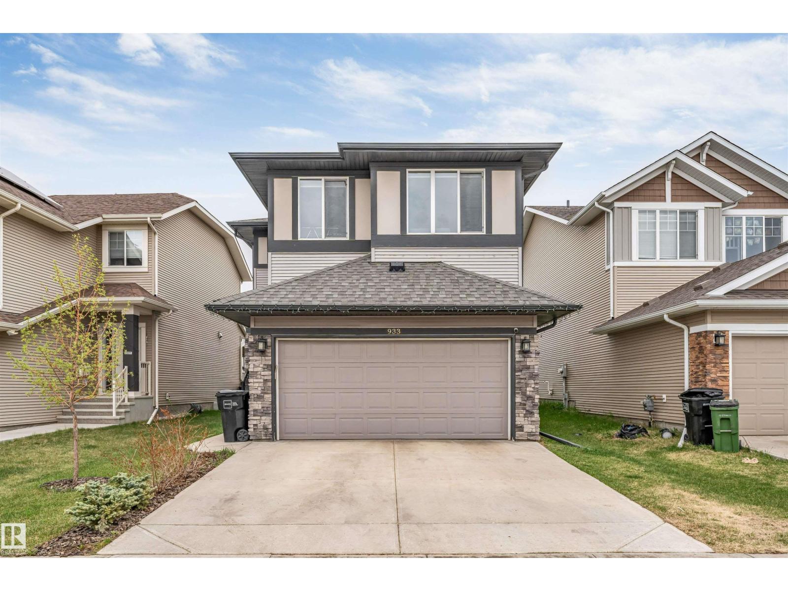 933 McConachie BV NW