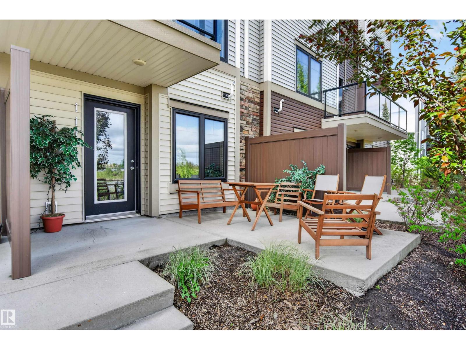 #111 804 WELSH DR SW Property Photo 1
