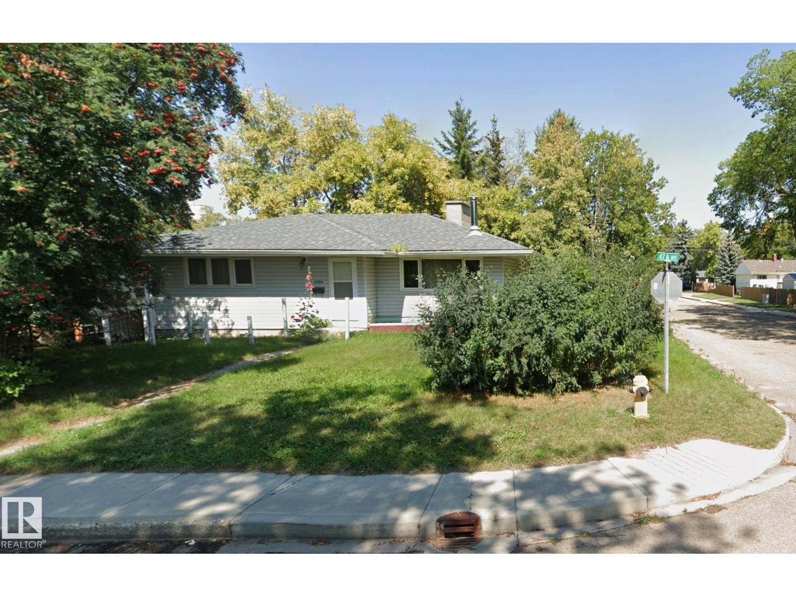 5502 47A AV Property Photo 1