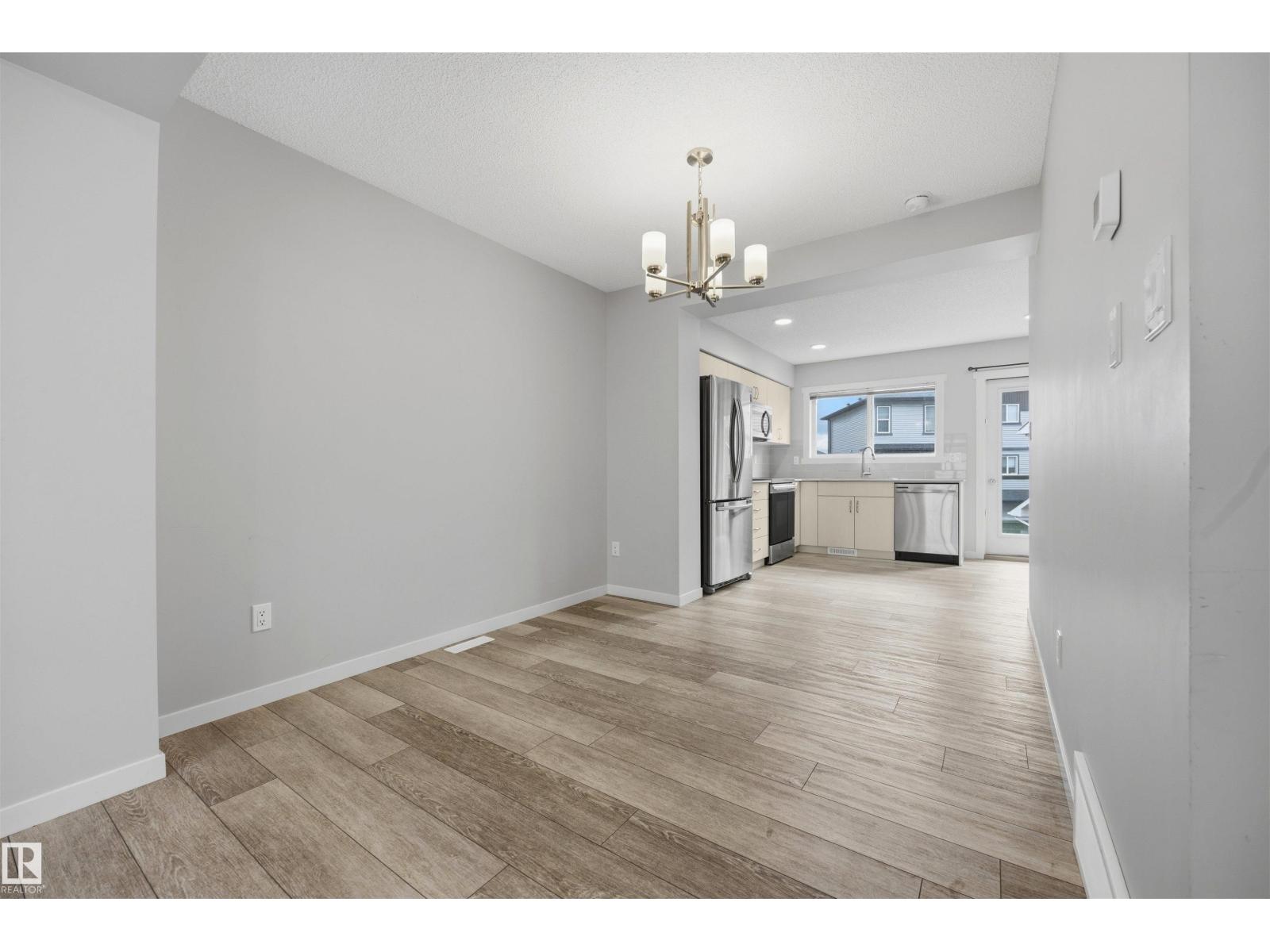 #102 1530 Tamarack Bv Nw Property Photo 13