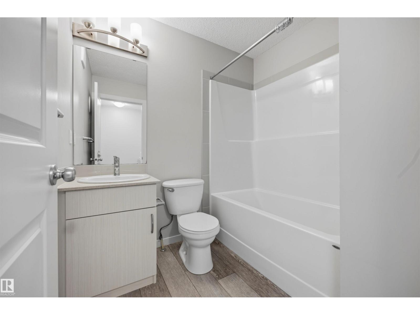 #102 1530 Tamarack Bv Nw Property Photo 25