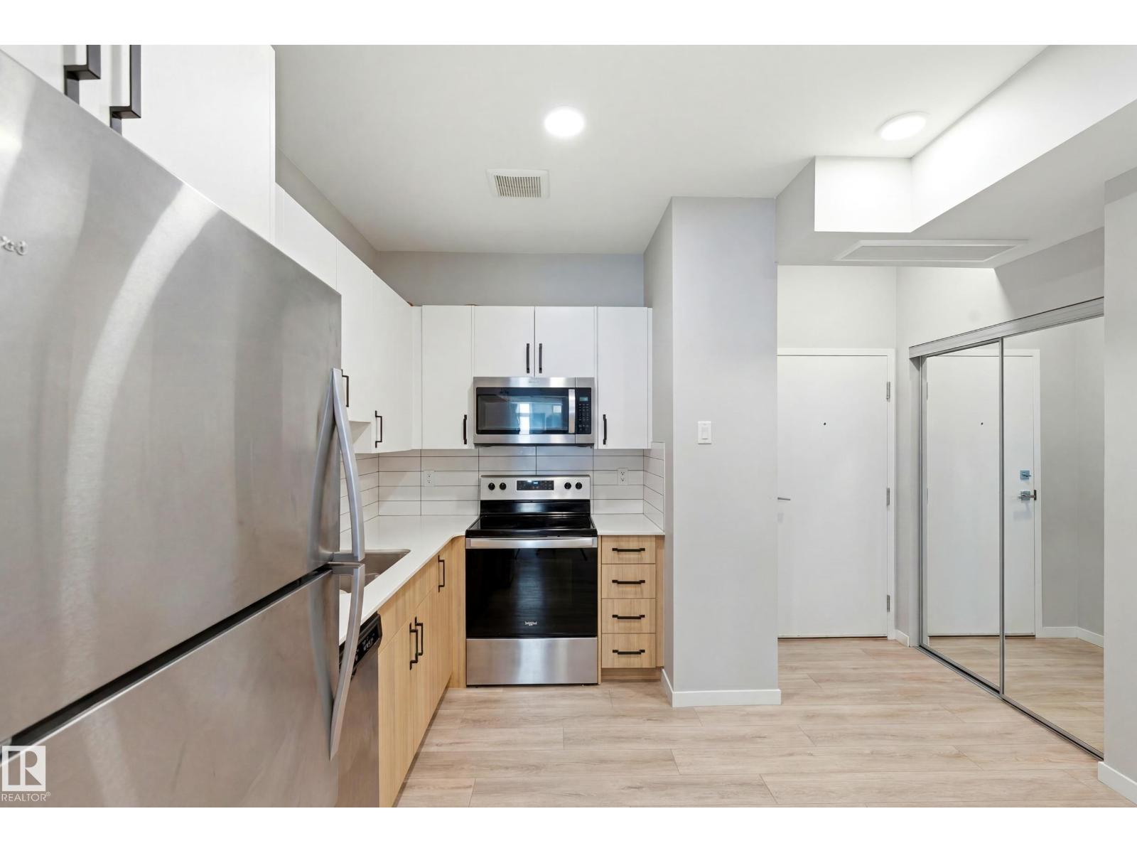 #106 856 Secord Bv Nw Nw Property Photo 2