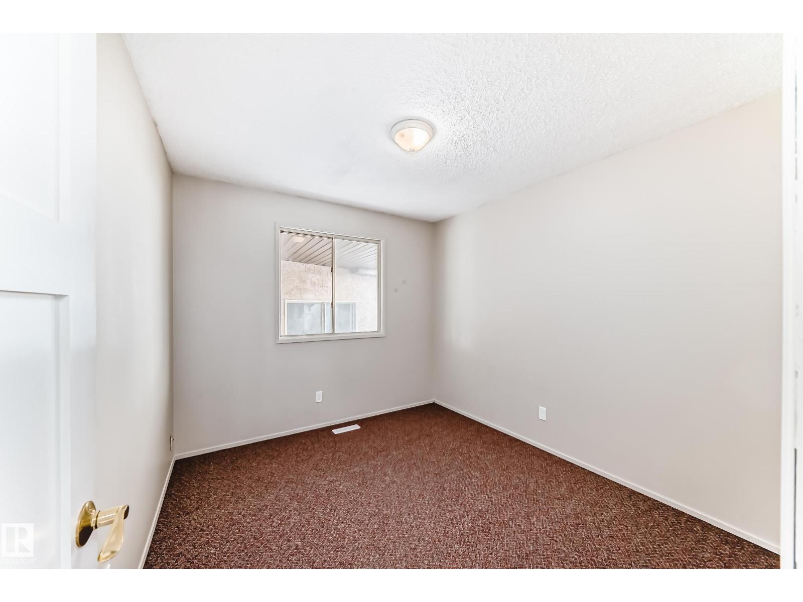 8516 190 St Nw Property Photo 25