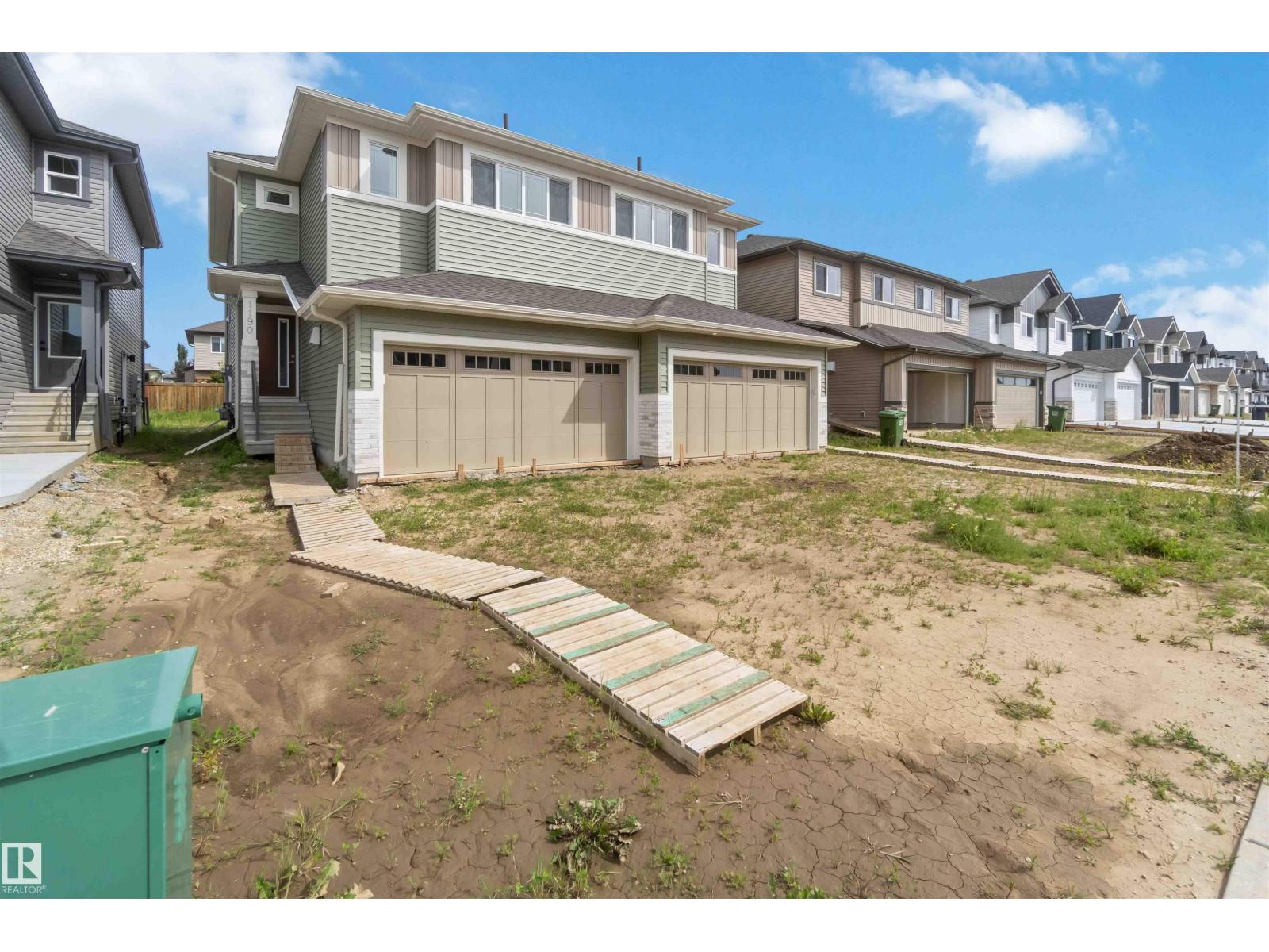 1190 SOUTH CREEK WD Property Photo 1