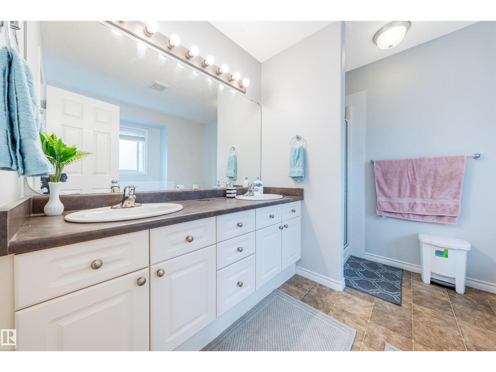 37 Birchmont Cr Property Photo 32