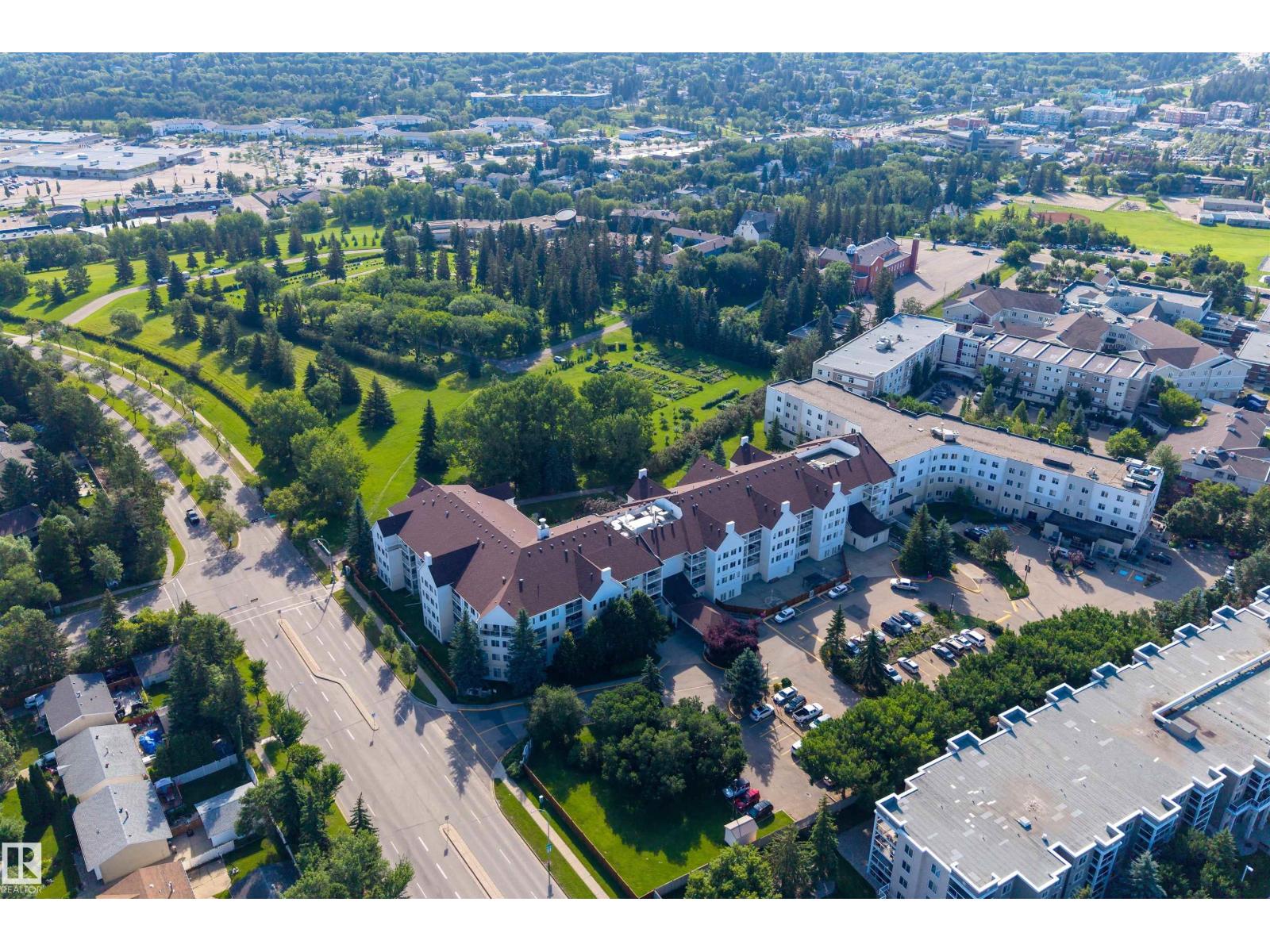 #112 78 MCKENNEY AV