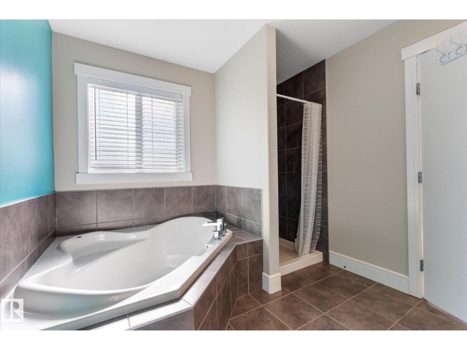 1511 Westerra Bn Property Photo 32