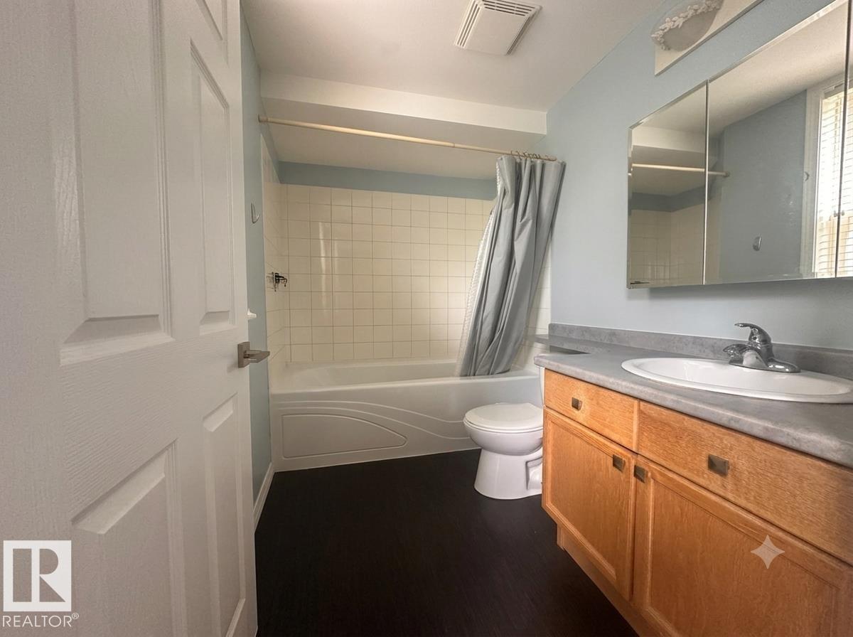 #103 8108 109 St Nw Property Photo 3
