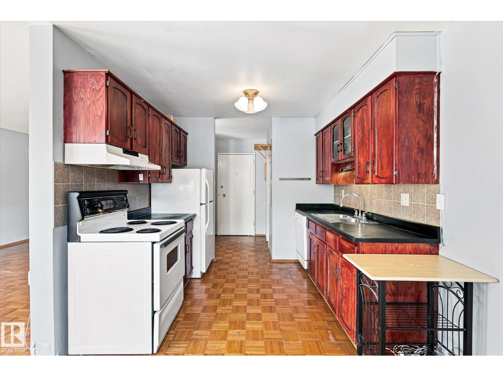 #104 7805 159 St Nw Property Photo 13