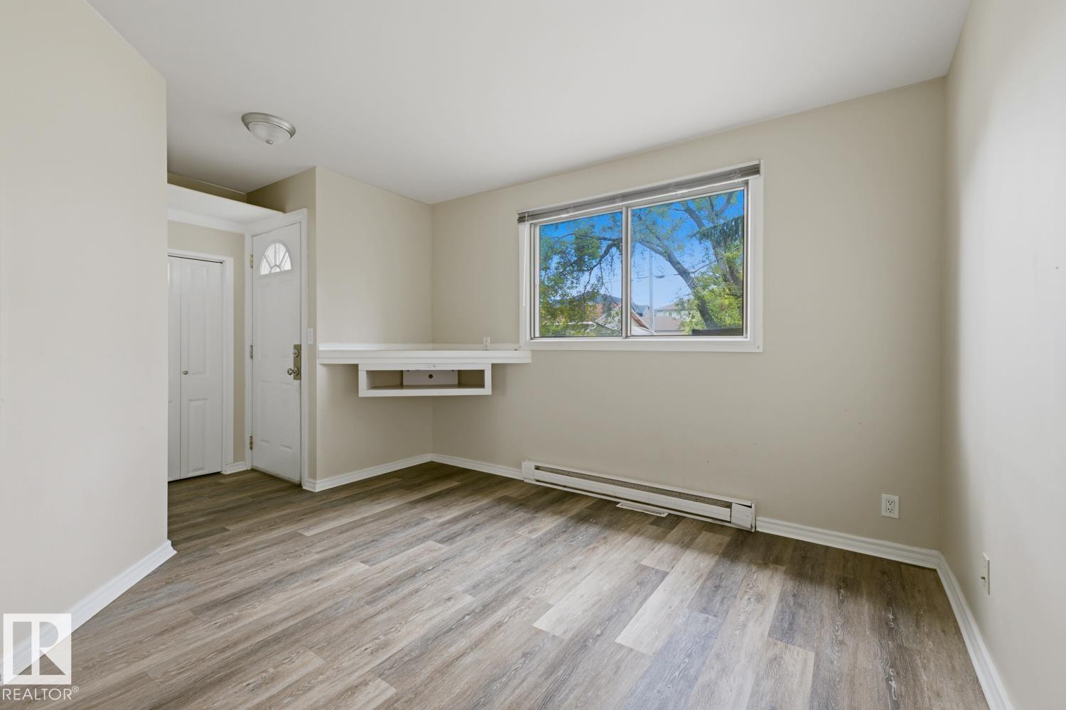 9712 162 St Nw Property Photo 6